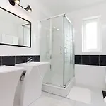 House Andrijana Feriehus