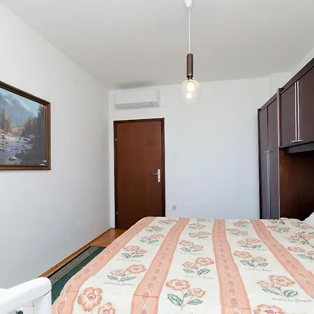 Holiday home House Andrijana *