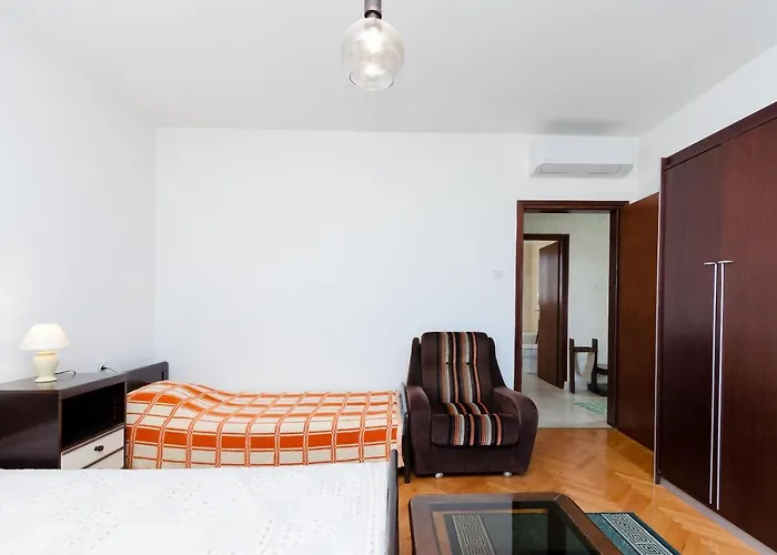 House Andrijana Holiday home *